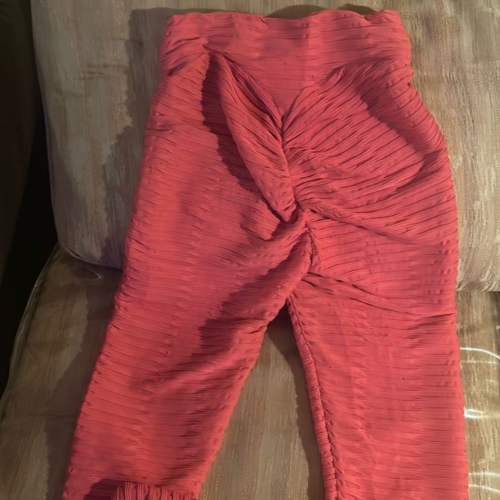 Butt training style pant’s ribbed legging pink size medium / large fits sexy